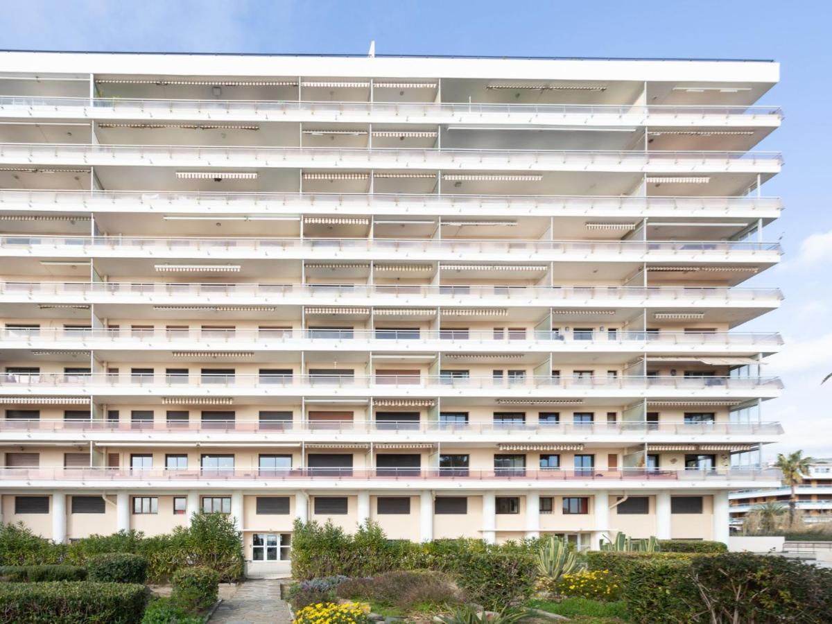 Studio Le Grand Large-2 By Interhome لو لا فاندو المظهر الخارجي الصورة