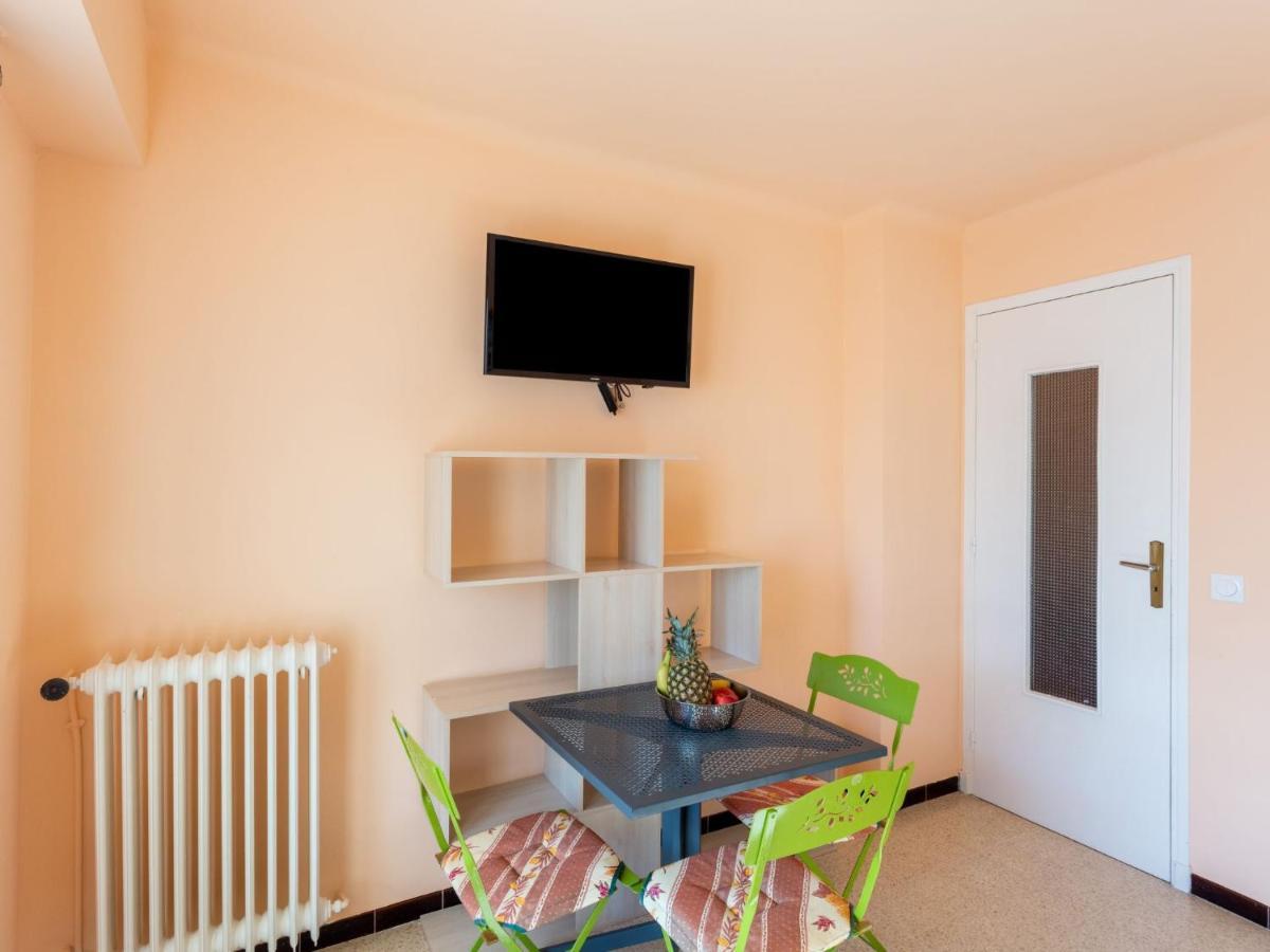 Studio Le Grand Large-2 By Interhome لو لا فاندو المظهر الخارجي الصورة